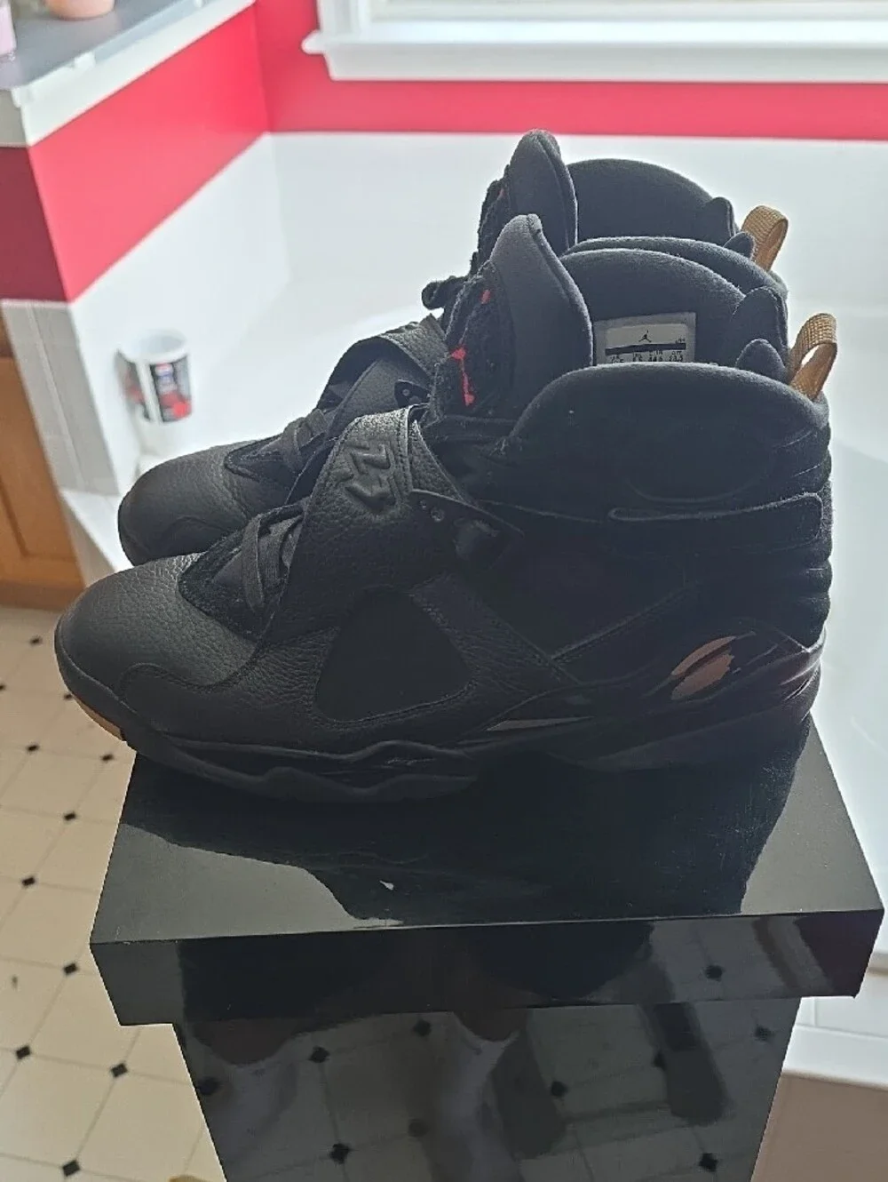 Jordon Ovo 8